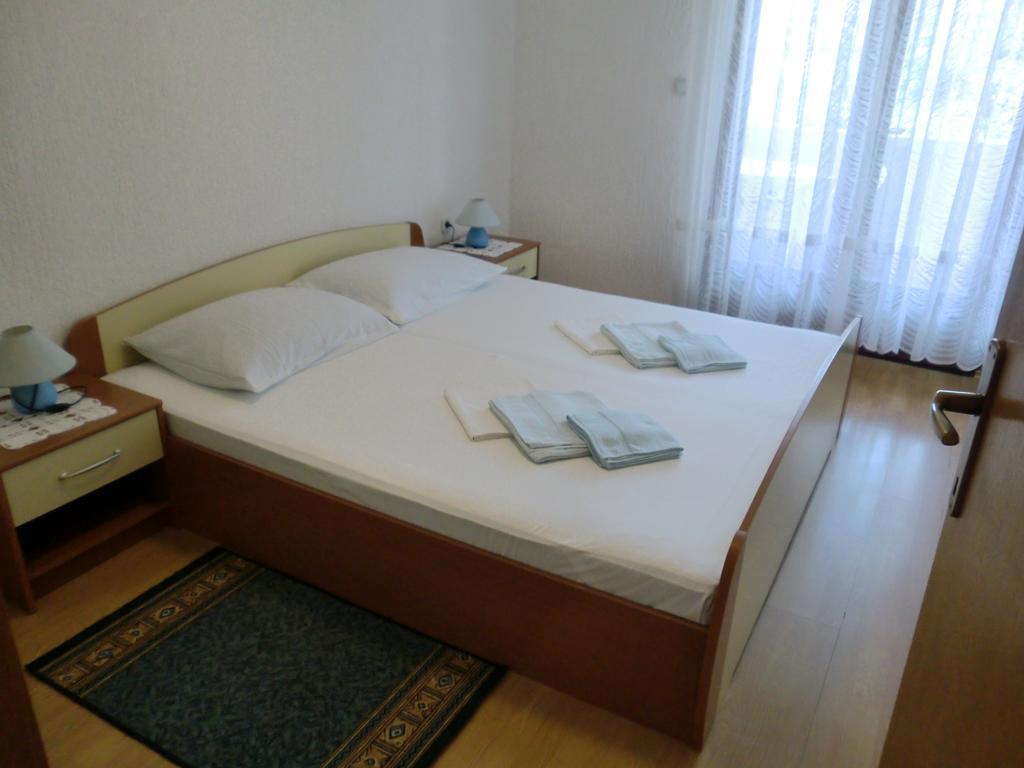 Apartments Markas Malinska Ngoại thất bức ảnh